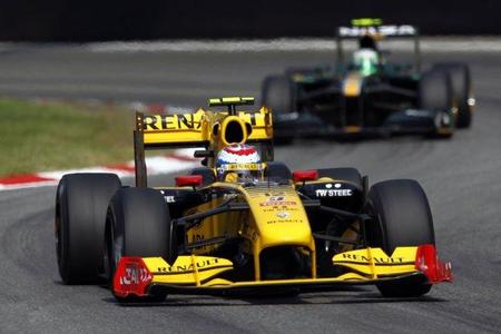 Renault con un nuevo patrocinador. Vitaly Petrov va ganando la carrera por el segundo asiento