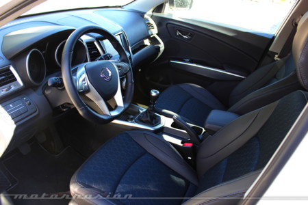 Ssangyong Tivoli D 500