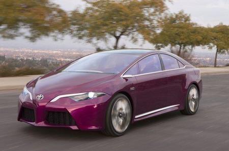 Toyota NS4, prototipo híbrido enchufable para 2015