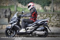 Kawasaki J300, prueba (conducción en ciudad y carretera)