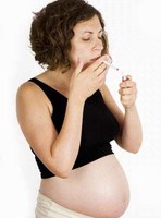 Dejar de fumar, al menos al inicio del embarazo