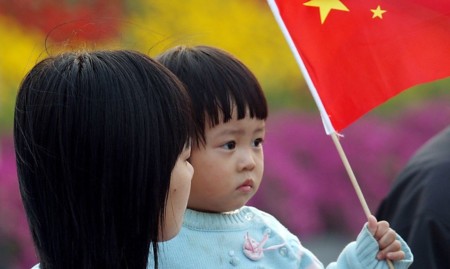 Tras cuatro décadas China termina oficialmente la política del hijo único