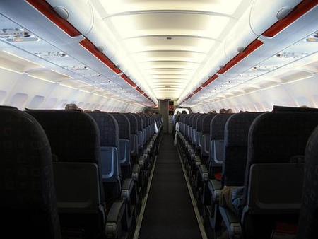 ¿Qué hábitos de tus "compañeros de vuelo" te molestan?