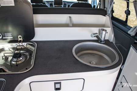 Ford Transit Custom Nugget Plus 2022 Prueba 011