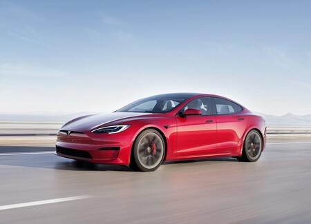 Tesla Model S 2021 1600 01