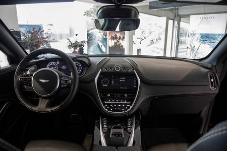 Aston Martin Dbx Interior