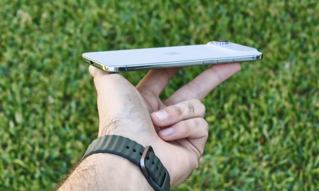 El iPhone más delgado, también encoge ahora de precio y puedes llevártelo a mínimo histórico