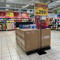 Carrefour rebaja 292 euros este televisor QLED de 65 pulgadas justo antes de la final del Mundial