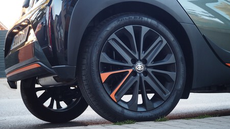 Toyota Aygo X Cross 5