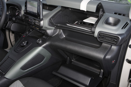 Citroën Berlingo 2020 huecos interiores