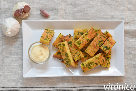 Pan de ajo keto (y sin gluten): receta saludable baja en hidratos