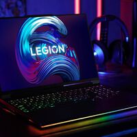 Aunque está en oferta, este portátil Lenovo no es el más actual ni el más barato. Pero es el que compré cuando salió a la venta y no puedo estar más contento 