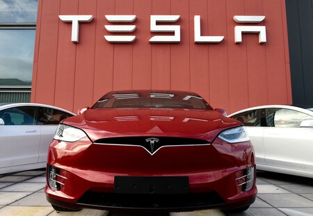 TESLA4