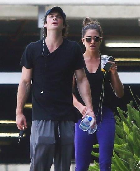 Ian Somerhalder y Nikki Reed pillados gastándose un pastón en un sexshop