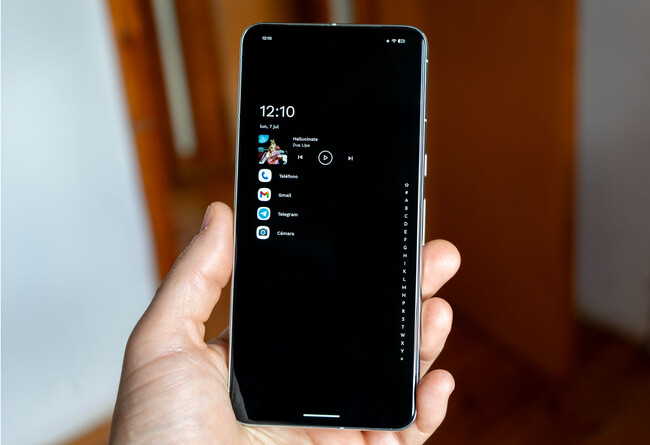 Movil Minimalista Portada