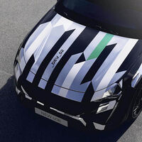 El nuevo Peugeot 408 PHEV  nos enseña sus formas de Peugeot 308 crossover antes de su presentación oficial 