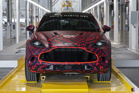 Aston Martin DBX