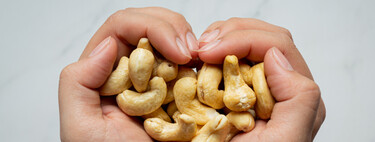 Los anacardos crudos del súper no existen. Siempre están cocinados, de lo contrario tendríamos un problema