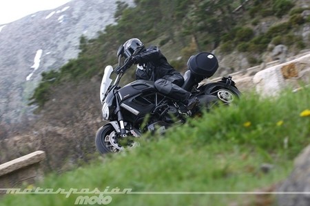 Ducati Strada Press Experience