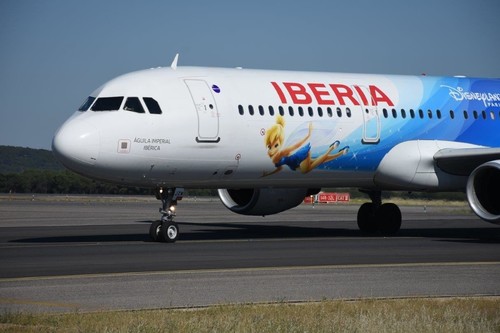 Vuelos desde 25 a 200 euros: las rebajas llegan a los vuelos nacionales y trasatlánticos de Iberia