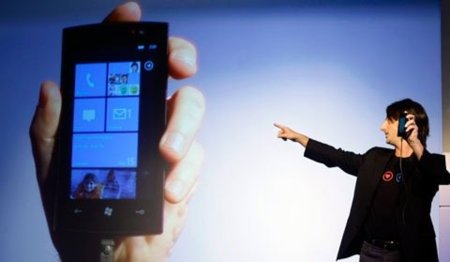 Por ahora no habrá gama baja en Windows Phone 7, Joe Belfiore dixit