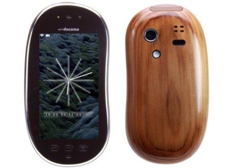Sharp Touch Wood, un móvil de madera en edición limitada