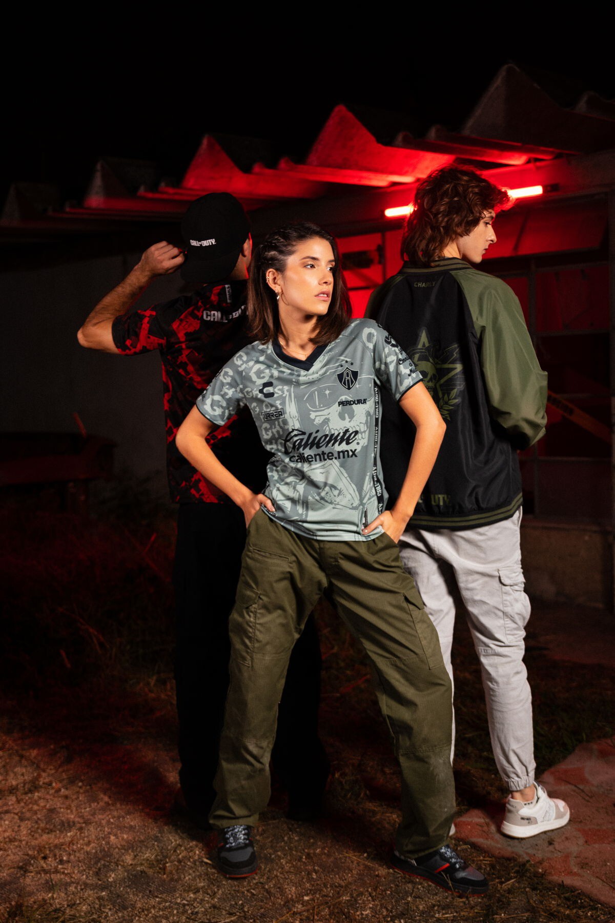 ‘Call of Duty’ y la ropa Charly en México: precios, modelos y dónde ...
