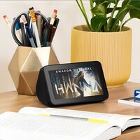 Nuevo descuento brutal para el Echo Show 5 en Amazon: compatible con Alexa y con rebaja del 50%