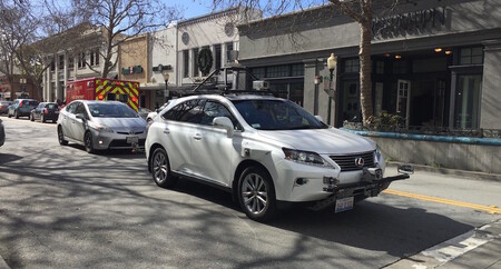 Apple duplica los kilómetros de las pruebas de coche autónomo en California en 2020