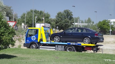 El coche no arranca: cómo mirar el seguro para saber si te cubre la grúa de asistencia