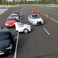 La tecnología autónoma de Toyota quiere que tú sigas a cargo de la conducción