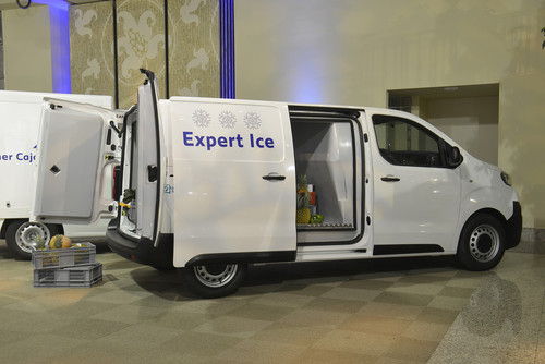 Peugeot quiere seguir mandando en vehículos comerciales y transformados y esta es su oferta