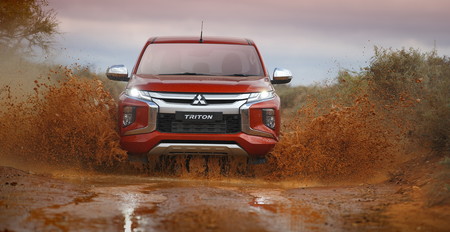 Mitsubishi L200 2019 11