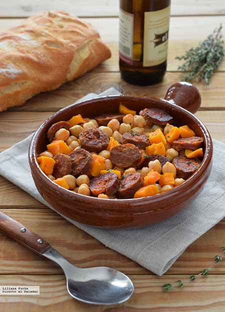 Garbanzos con chorizo a la sidra y calabaza: receta de cuchara para llamar al frío