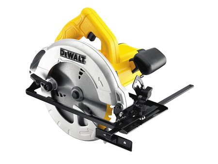 Esta sierra circular de 1350 W de potencia DeWalt puede ser nuestra por sólo 124,95 euros en Amazon