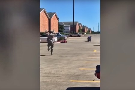 Esta pareja nos muestra con mucho dolor la importancia de enseñar correctamente a montar en moto