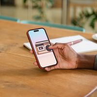 Ante la confusión generalizada, una app de iOS me ha ayudado a mantener la calma: la radio de toda la vida 