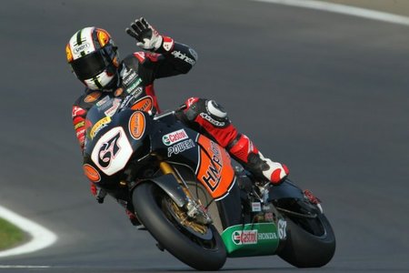 British Superbikes 2011: victorias de Shane Byrne y Tommy Hill en Brands Hatch Indy
