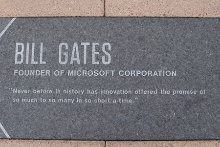 ¿Por qué deberíamos invertir en innovación?, según Bill Gates