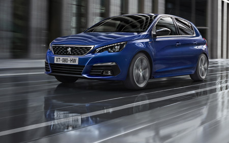 Peugeot 308 2017: apenas cambia pero incorpora más tecnología y motores más eficientes