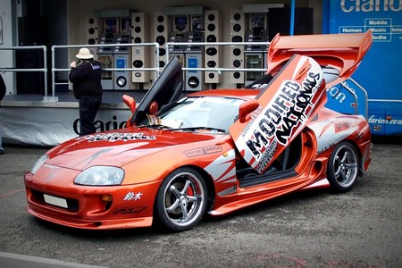 Supra con puertas de tijera