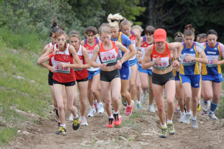 Correr por asfalto o por montaña, ¿qué es más lesivo?