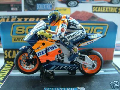 Scalextric, también en motos
