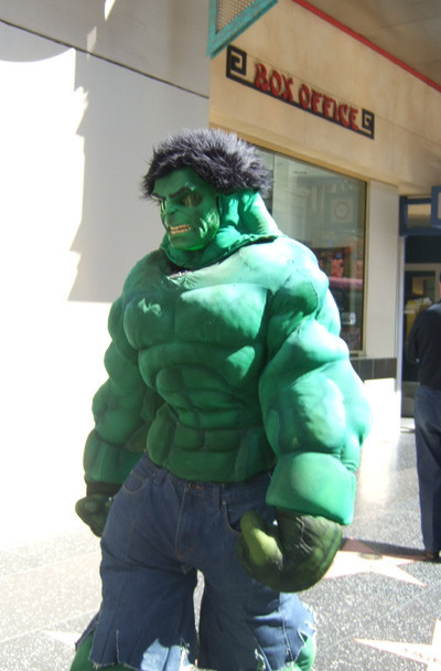 Personajes (personajillos) en el Paseo de la Fama de Hollywood