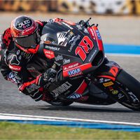 Manu González vence una caótica carrera de Moto2 con dos banderas rojas y un grave accidente de David Alonso 