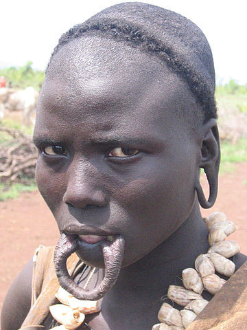 labios de Kenia