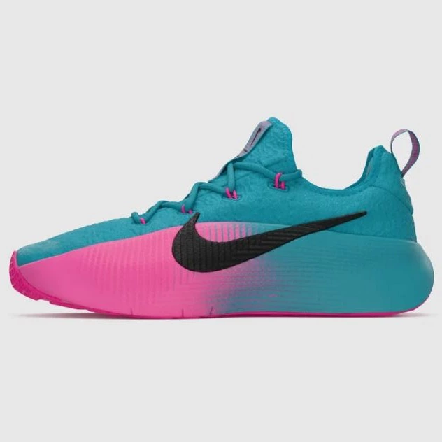 Nike Performance
LEBRON TR 1 - Zapatillas de entrenamiento - verde