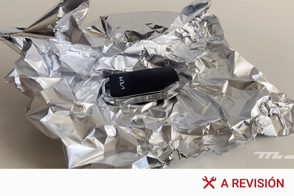 En España se roban 89 coches al día. Este uno de los trucos más baratos y efectivos para que los ladrones no se lleven tu coche 