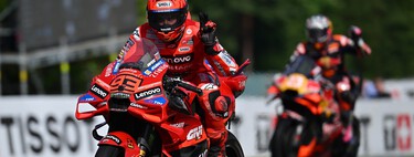 "Es peligroso y puede provocar un desastre". Algunos pilotos de MotoGP quieren prohibir uno de los grandes vicios de Marc Márquez 