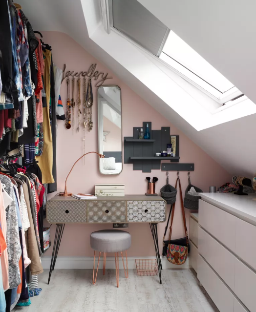 Antes y después: un bajo cubierta convertido en habitación de